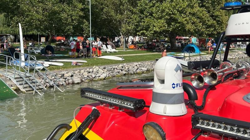 A Balaton környéke igazi változatosságot kínál, hiszen a különböző riasztások széles spektrumot ölelnek fel. A gyönyörű tó partján nem csupán a természet csodáival találkozhatunk, hanem figyelmeztetések is érkeznek, amelyek a környezeti változásokra, időj