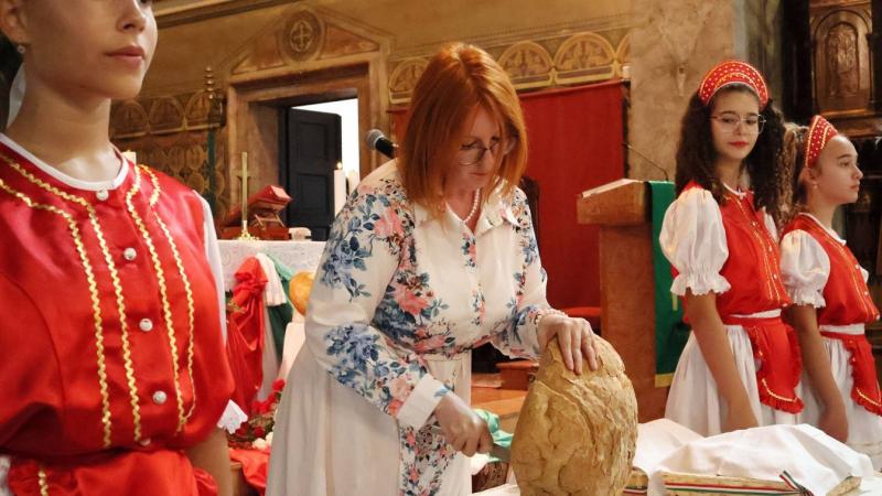 Fedezzük fel azt, ami összhangban tart minket, és ne a dolgokat, amelyek eltávolítanak egymástól (galéria).