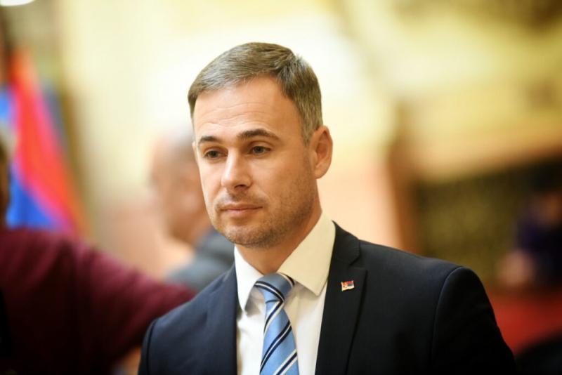 Aleksić: Ćacilend minden állampolgár számára kockázatot jelent – Belgrád háborús zónává alakult.