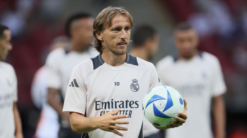 Búcsúzik a Real Madrid aranylabdás ikonjának fénye.