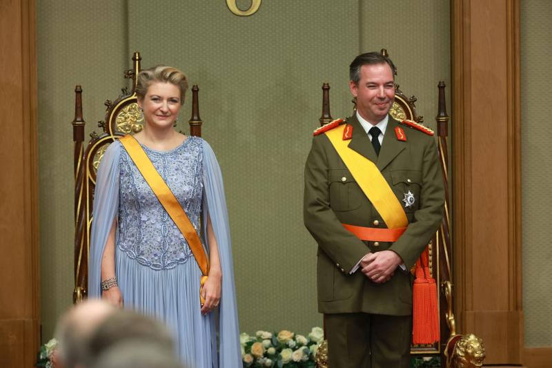 Fotók: Vilmos koronaherceg trónra lépése - egy különleges pillanat a történelemben | szmo.hu