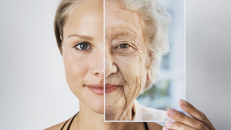 A szakértők szerint ezek a 9 hétköznapi szokás felgyorsíthatja az öregedés folyamatát.