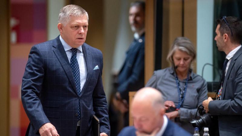 Robert Fico: Elértük, hogy az orosz vagyon elkobzása ne kerüljön bele a záródokumentumba.