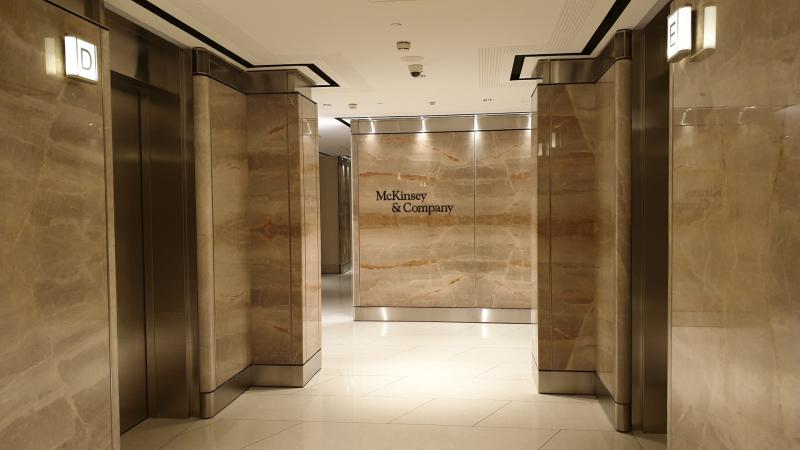 Soha nem volt példa arra, hogy valaki ennyire kiemelkedő eredményt érjen el a történelem során, azonban a mesterséges intelligencia képes lehet arra, hogy felforgassa az álmokat és a jövőt, ahogyan azt ismerjük.