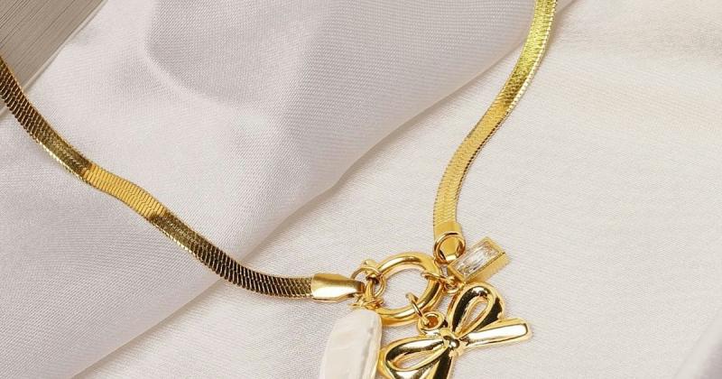 A magyar ékszertolvajok nem versenyezhetnek a franciák ügyességével és leleményességével.