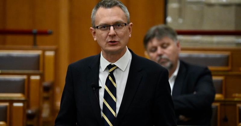 Rétvári Bence a DK irányába: Önök eddig minden próbálkozásukkal csúfosan megbuktak! | Demokrata